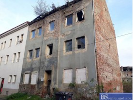 Prodej bytového domu k rekonstrukci v ul. Beneše Lounského