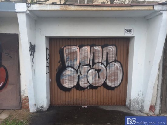 Garáž na Klíši