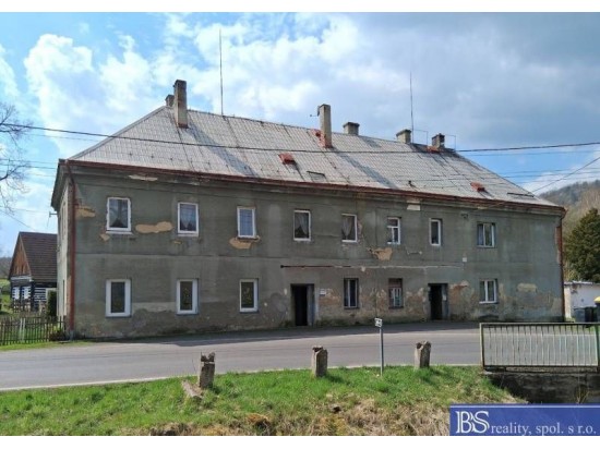 Prodej činžovního domu v obci Kerhartice